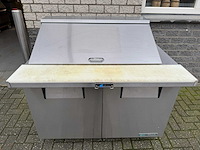 True - 2 deurs + salade - koelwerkbank - afbeelding 1 van  7