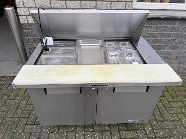 True - 2 deurs + salade - koelwerkbank - afbeelding 6 van  7