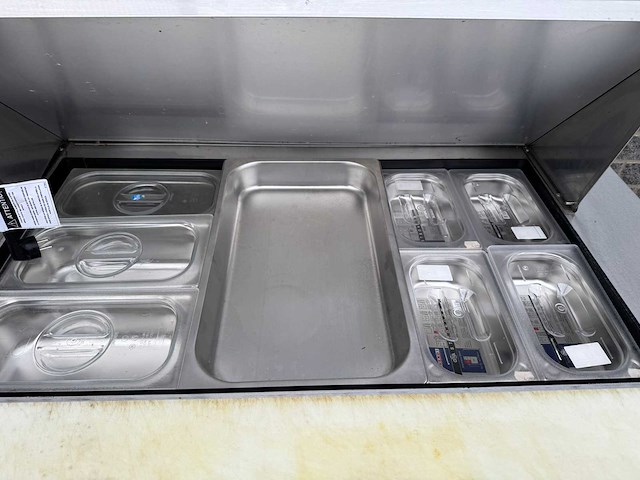 True - 2 deurs + salade - koelwerkbank - afbeelding 3 van  7