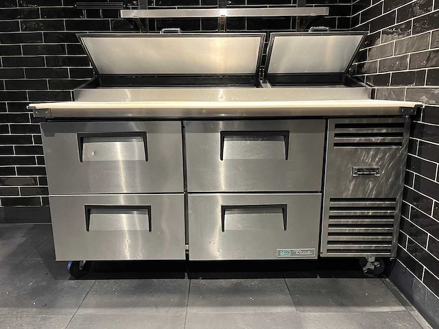 True - tpp-at-67d-4-hc - horeca pizzawerkbank 4 lades en saladière - afbeelding 1 van  5