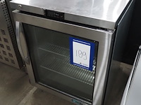 True - afbeelding 1 van  6