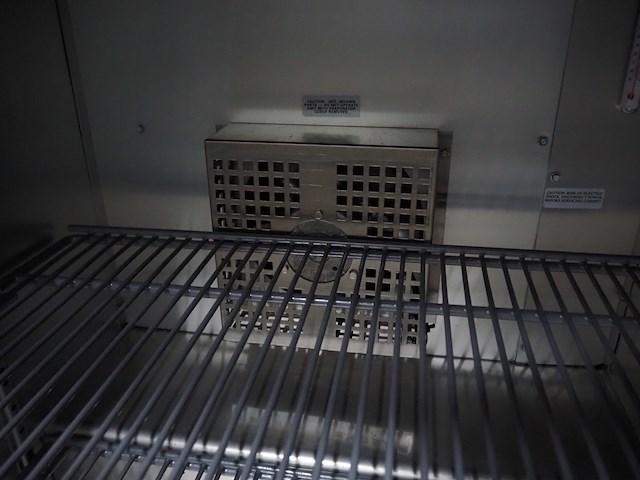 True - afbeelding 4 van  6