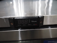 True - afbeelding 5 van  6