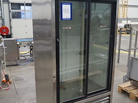 True - afbeelding 1 van  12