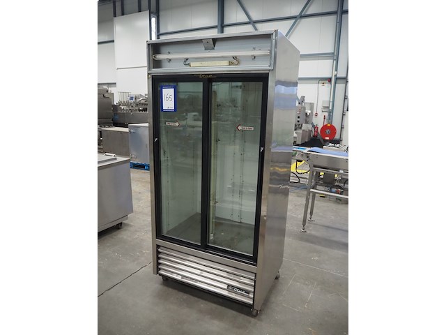 True - afbeelding 5 van  12