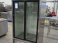 True - afbeelding 5 van  12