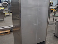 True - afbeelding 6 van  12