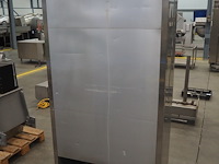 True - afbeelding 7 van  12