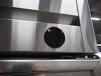 True - afbeelding 8 van  10