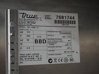 True - afbeelding 8 van  8