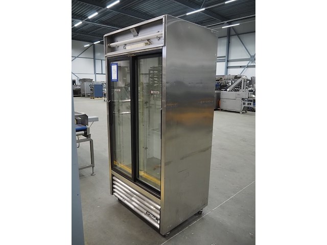 True - afbeelding 3 van  10