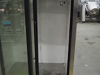 True - afbeelding 8 van  10