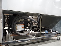 True - afbeelding 10 van  10