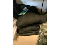 Truien en shirts ca 30 stuks - afbeelding 2 van  11