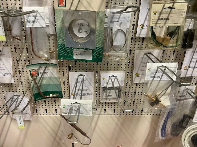 Truma partij verwarmings-en gasonderdelen - afbeelding 5 van  31