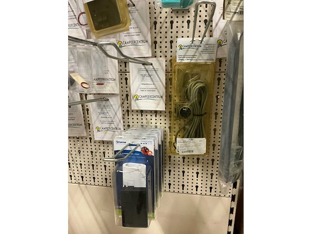 Truma partij verwarmings-en gasonderdelen - afbeelding 26 van  31