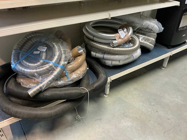 Truma rookgas afvoerslang - afbeelding 1 van  5