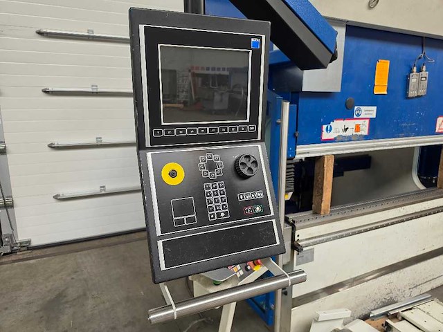 Trumpf - 2005 - trumabend v85 - cnc-kantbank - afbeelding 6 van  16