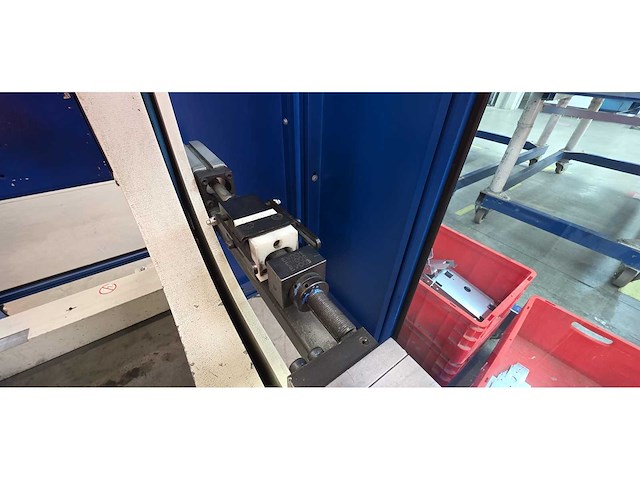 Trumpf - 2005 - trumabend v85 - cnc-kantbank - afbeelding 12 van  12