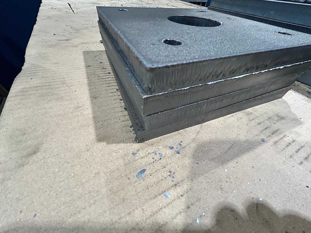 Trumpf - 2015 - trulaser 5040 - lasersnijmachine - liftmaster compact - afbeelding 36 van  41