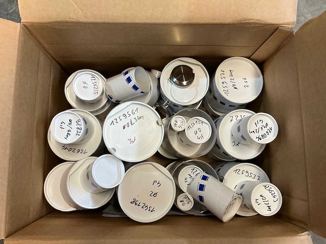 Trumpf partij ponsnippels - afbeelding 2 van  6