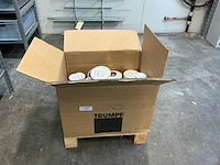 Trumpf partij ponsnippels - afbeelding 6 van  6