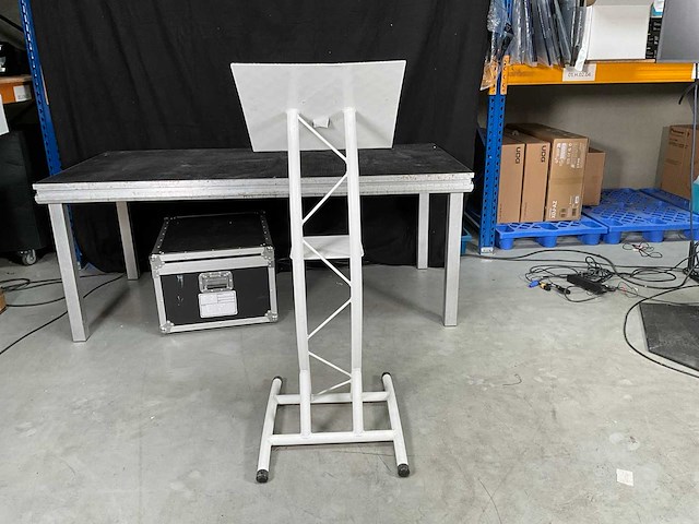 Truss katheder - afbeelding 5 van  7