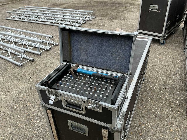 Trusspennenkist - afbeelding 1 van  3