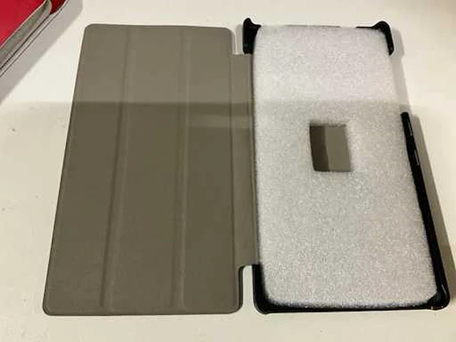 Trust / lenovo foilio cover & sleeve (55x) - afbeelding 6 van  9