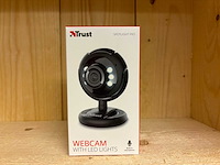 Trust webcam (100x) - afbeelding 1 van  2