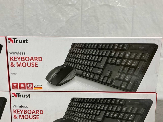 Trust ximo draadloze toetsenbord en muis (4x) Kavel nummer: 2678