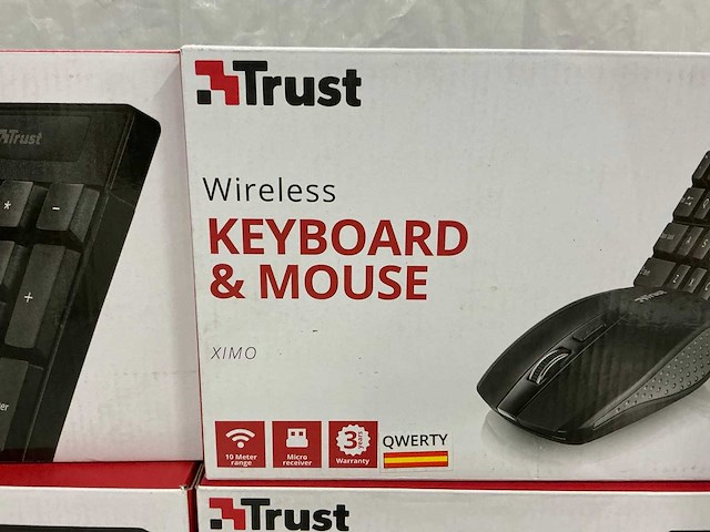 Trust ximo draadloze toetsenbord en muis (4x) - afbeelding 1 van  1