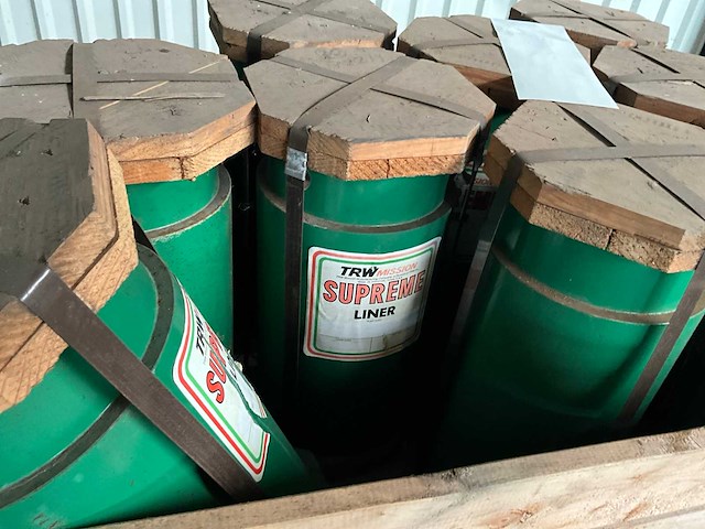 Trw mission inzetbus voor boorinstallatie (21x) "trw mud pump liners" - afbeelding 4 van  4