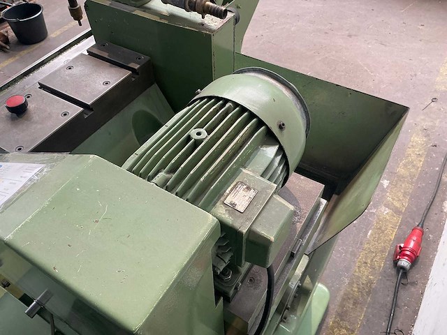 Tschudin - htg 410 - cylindrical grinding machine - afbeelding 2 van  11