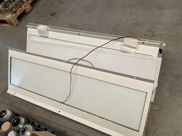 Tsong srpl30x120-36wh led panel light werkbankverlichting (3x) - afbeelding 1 van  4