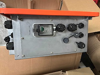 Tsun hybride off-grid omvormer met batterij-aansluiting - afbeelding 4 van  4