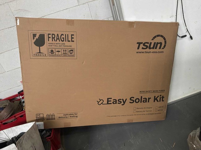 Tsun smart kit 800w balkon-zonnepaneel - afbeelding 1 van  3