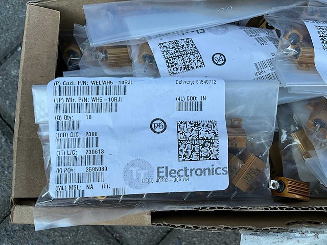 Tt electronics - weerstand - 10e 10w 5% (560x) - afbeelding 3 van  5