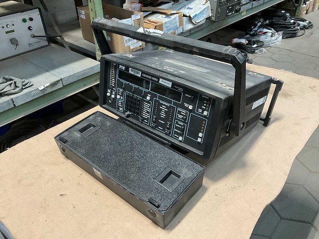 Ttc fireberd 6000a communications analyzer - afbeelding 2 van  5