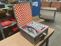 Ttc koffer met div. interface adaptors - afbeelding 1 van  3