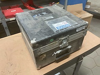Ttc koffer met div. interface adaptors - afbeelding 3 van  3