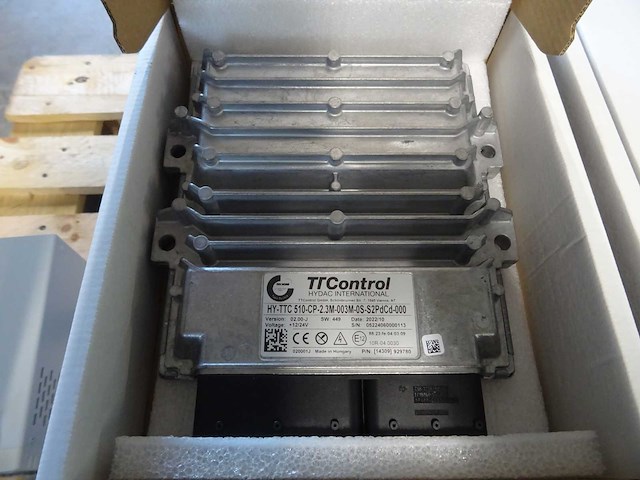 Ttcontrol hydac - hy-ttc 510-cp-2.3m-003m-0s-s2pdcd-000 - safety controller (30x) - afbeelding 1 van  3