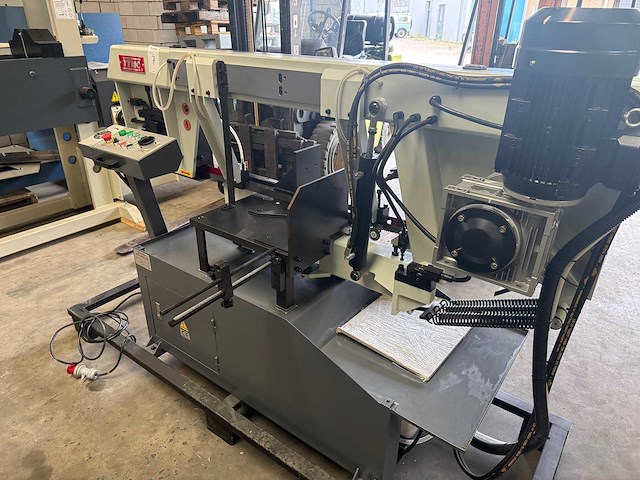 Ttmc - bs-2114 th - metalen horizontale bandzaagmachine - afbeelding 6 van  9