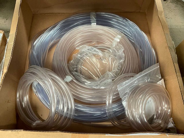 Tubing (7x) - afbeelding 1 van  1