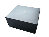 Tudor black bay 58 "coke" gmt automatisch herenhorloge - afbeelding 5 van  13