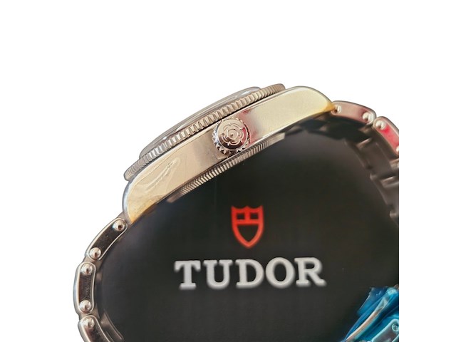 Tudor black bay 58 "coke" gmt automatisch herenhorloge - afbeelding 11 van  13