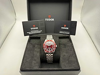 Tudor black bay 58 m7939a1a0ru-0001 | red dial | jubilee | unworn 2026 - afbeelding 2 van  10