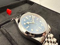 Tudor black bay one 39 | jubilee | blue dial | unworn | 2026 - afbeelding 11 van  12