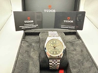 Tudor black bay one 41 | anthracite dial | unworn | 2026 - afbeelding 3 van  12