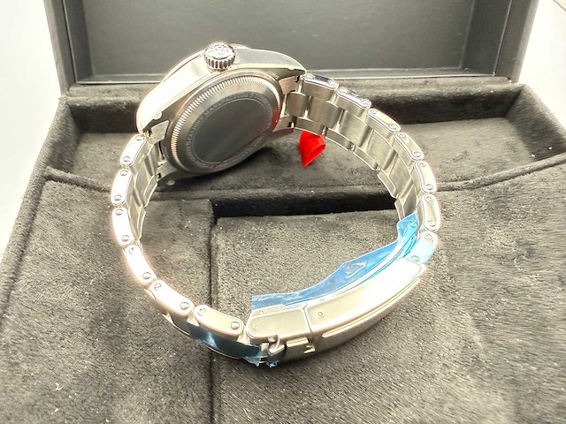 Tudor black bay pro | white dial | unworn | 2026 - afbeelding 2 van  11